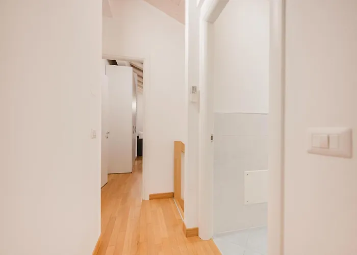 Davide Flat - 15 Min From Venice & Free Parking *