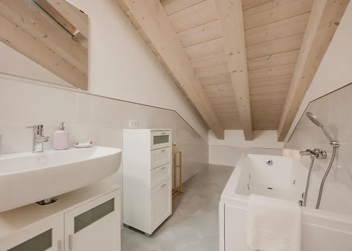 Davide Flat - 15 Min From Venice & Free Parking *