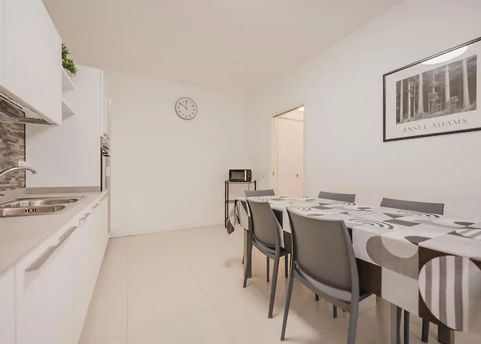 Davide Flat - 15 Min From Venice & Free Parking Appartement