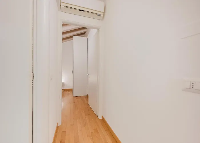 Davide Flat - 15 Min From Venice & Free Parking