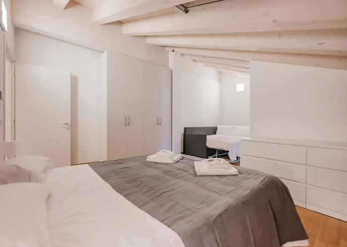 Davide Flat - 15 Min From Venice & Free Parking Appartement