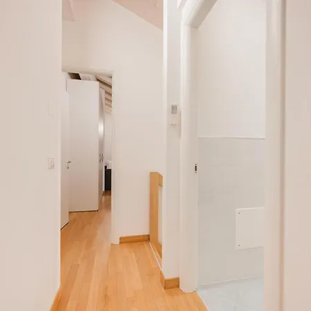 Davide Flat - 15 Min From Venice & Free Parking Mira